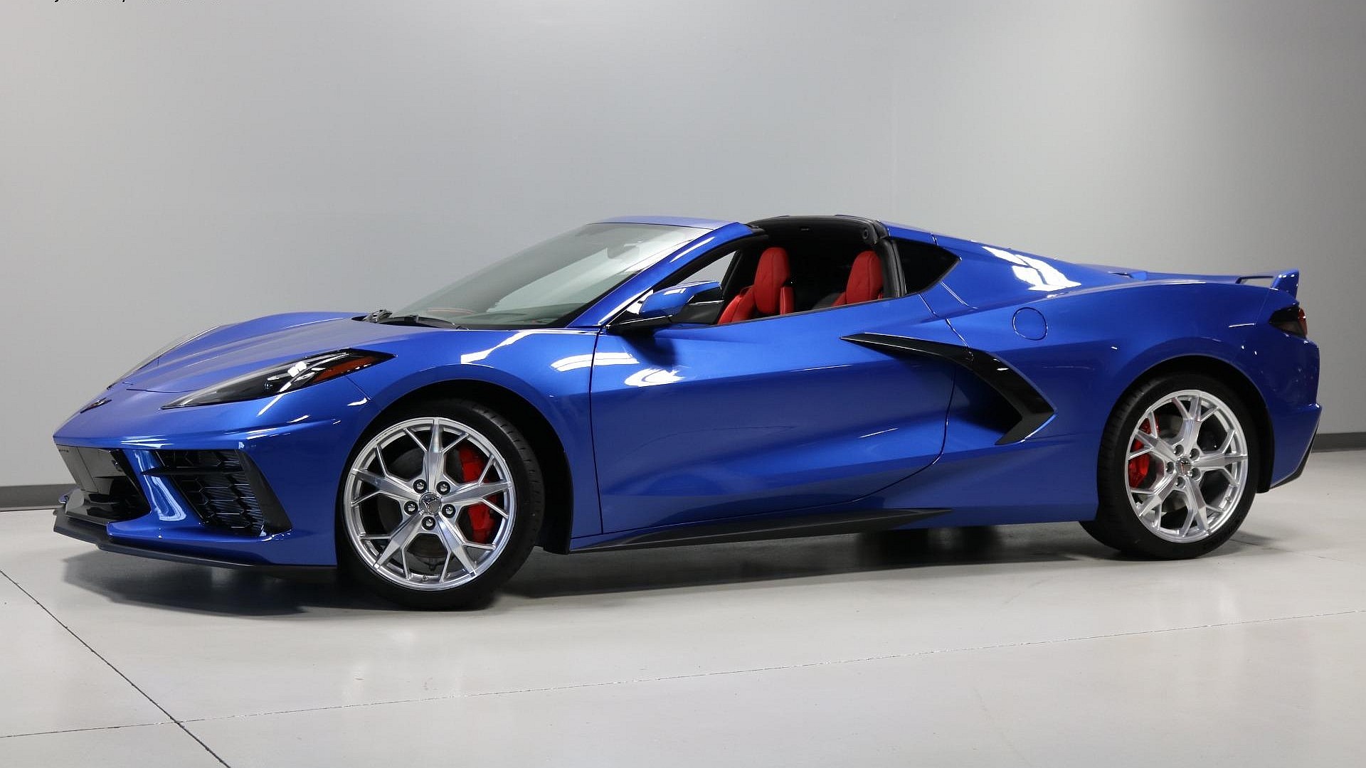 Click to Enlarge-Esc to Close Corvette Generations/C8/C8 2020 Blue Stingray.jpg